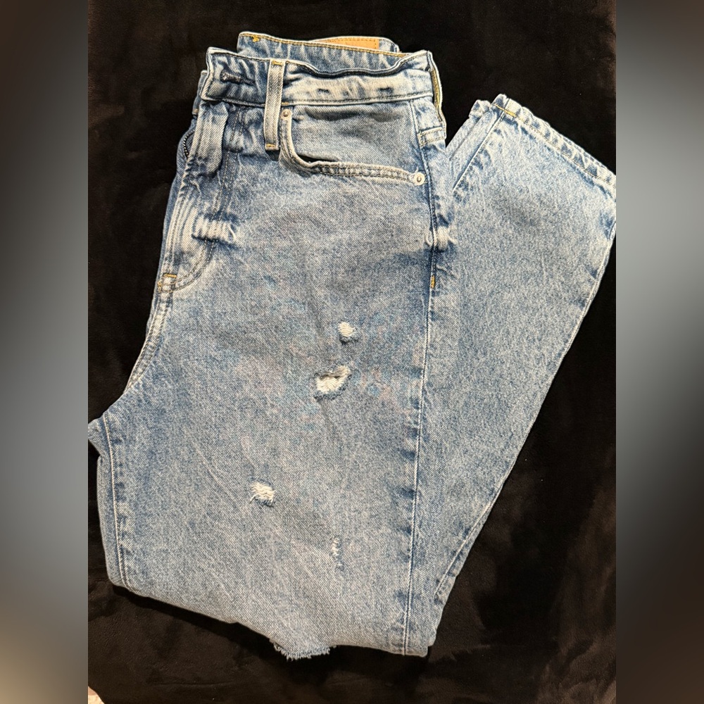 H&M Mom Jeans Ultra High Waist